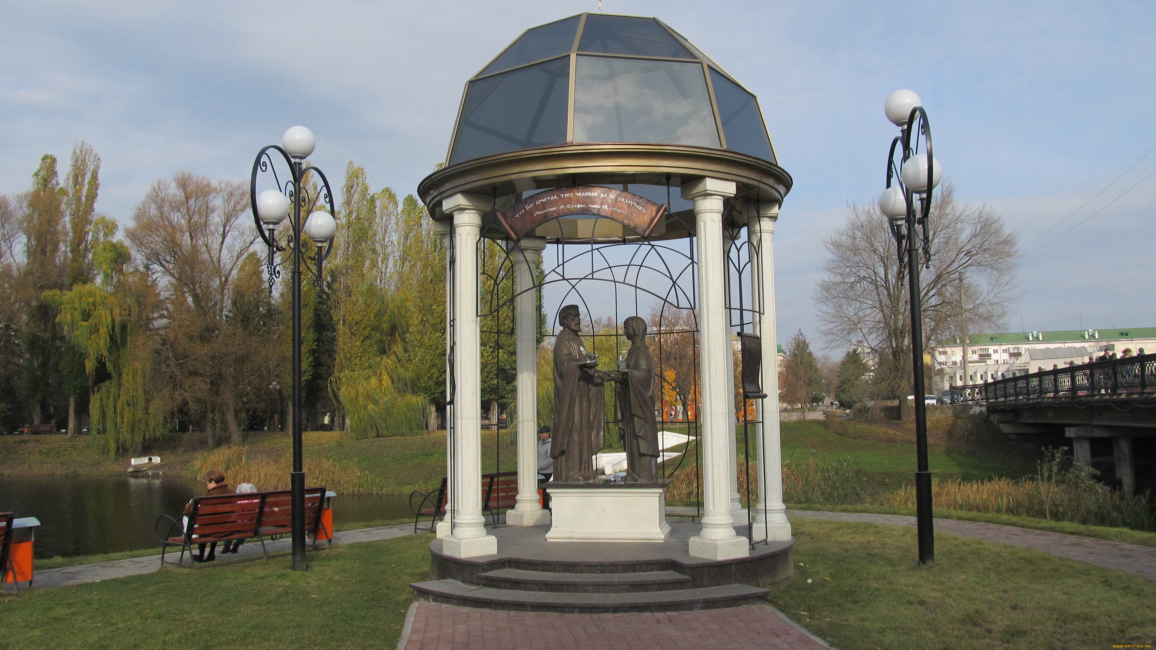 Белгород памятник Февронии в Белгороде Петру